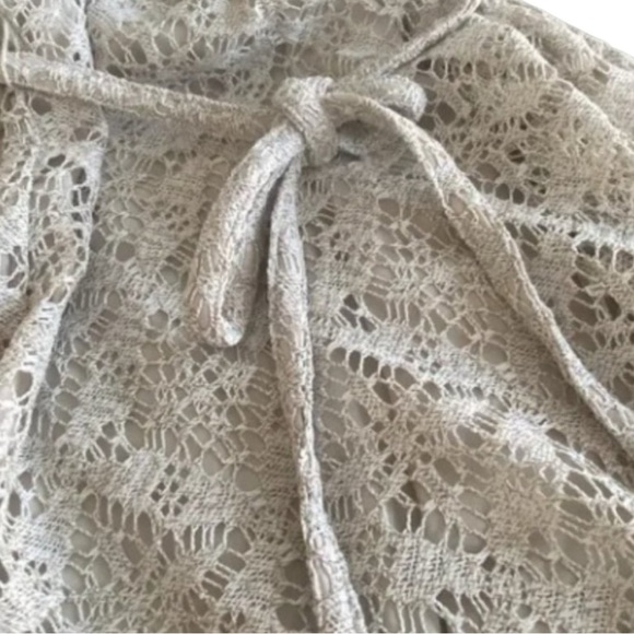 Maggy London Crochet Lace Overlay Collard Sleeveless Dress size 8 beige - Picture 14 of 15